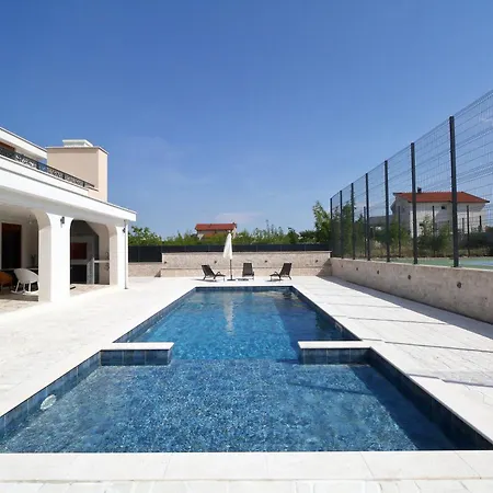 After Set Heaven Villa *